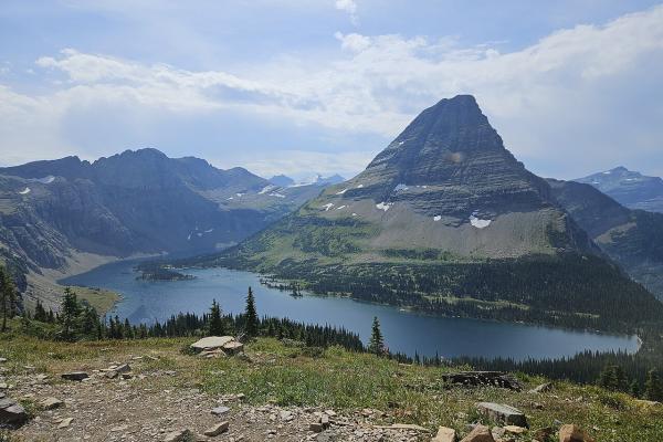 Hidden Lake Overlook Trail