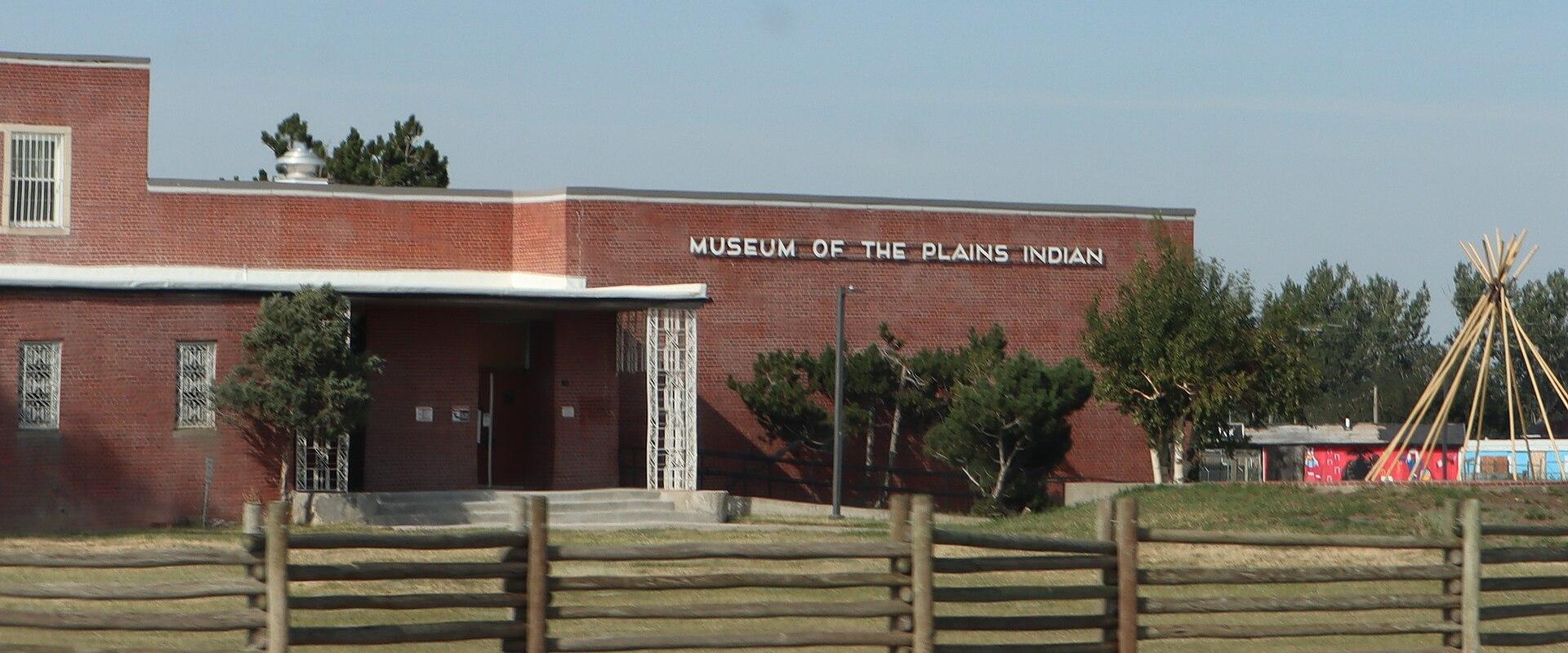 MuseumPlainsIndian